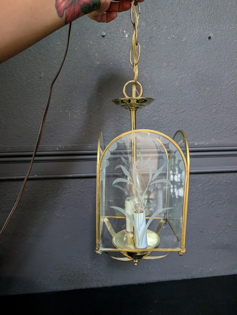 Vintage 1960s Polished Gold Metal Clear Etched Glass Chandelier Pendant Light La